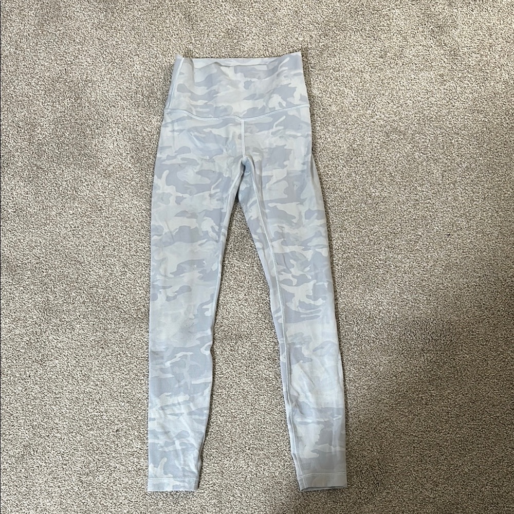 Lululemon Athletica Gray Camo Leggings